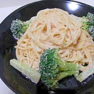 ブロッコリーと明太子のパスタ